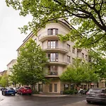 Lägenhet Golden Hour, 2 Bedroom, With Underground Parking *