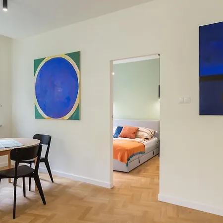 Lejlighed Golden Hour, 2 Bedroom, With Underground Parking *