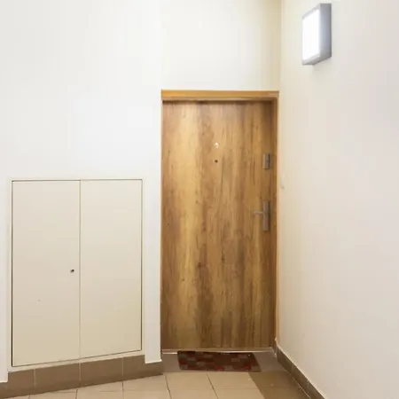 Golden Hour, 2 Bedroom, With Underground Parking Lejlighed